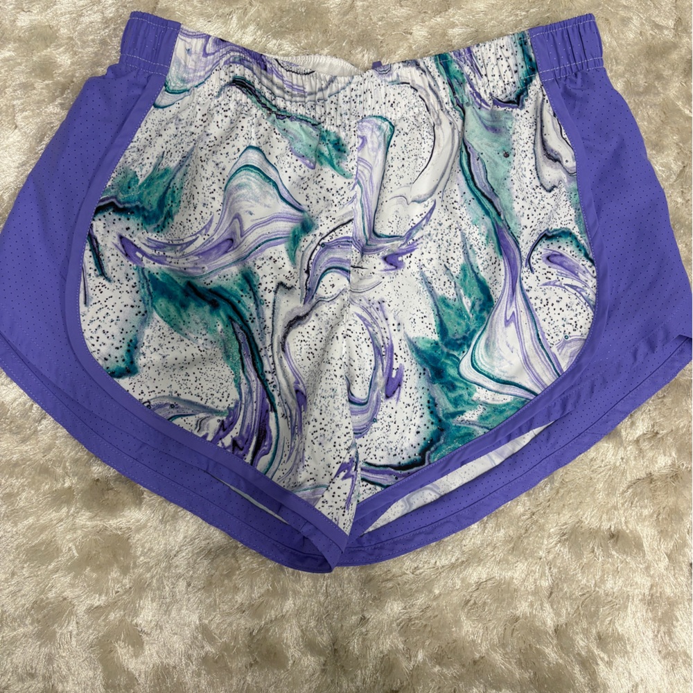 Get 2 Women’s S-Workout/Running Shorts-Like New-See pics for measurements - Picture 11 of 13